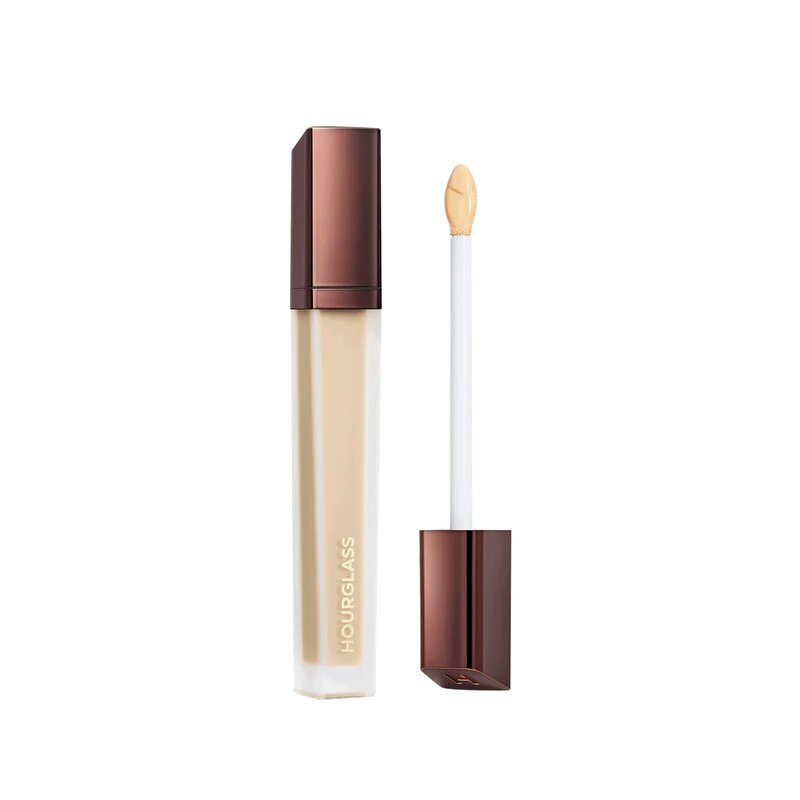 Консилер у найніжнішому відтінку HOURGLASS Vanish™ Airbrush Concealer — Cotton 2 - Fair (warm undertone)